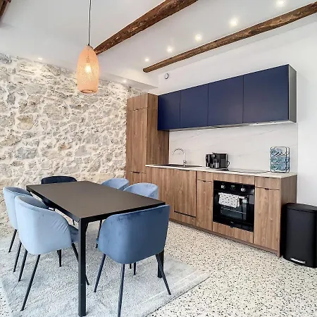 2 Bedroom Majestic, 1 Min To The Croisette 357 * Cannes